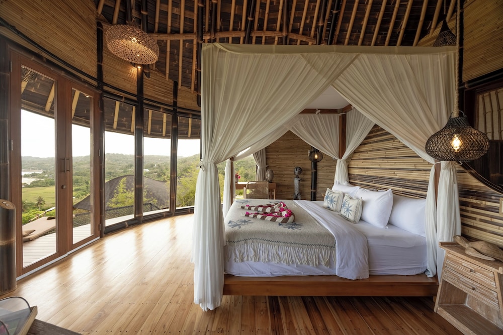 Ketanu Bamboo Lodge Sumba