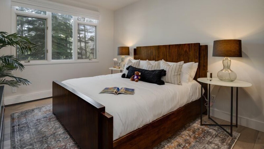 Beaver_creek_chalet_brio
