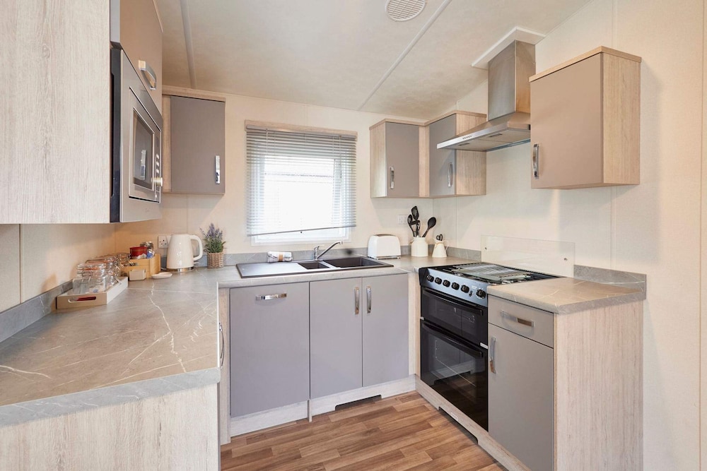 Host Stay Pine Lodge
