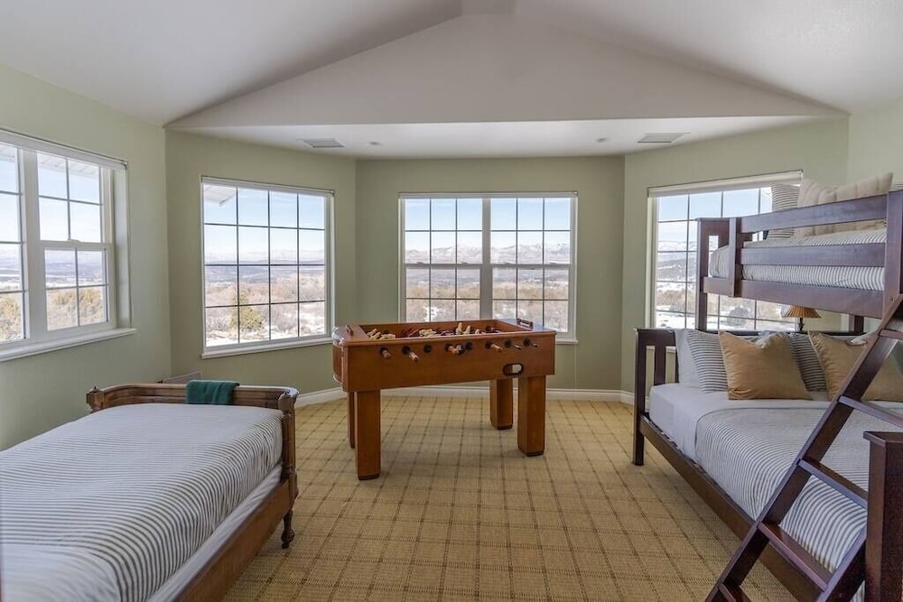 Lone Eagle Haven 3 Bedroom Home