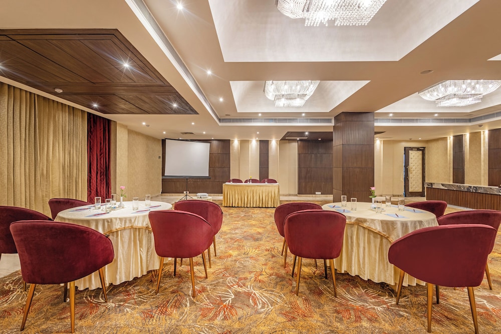 Sterling Borderland Amritsar