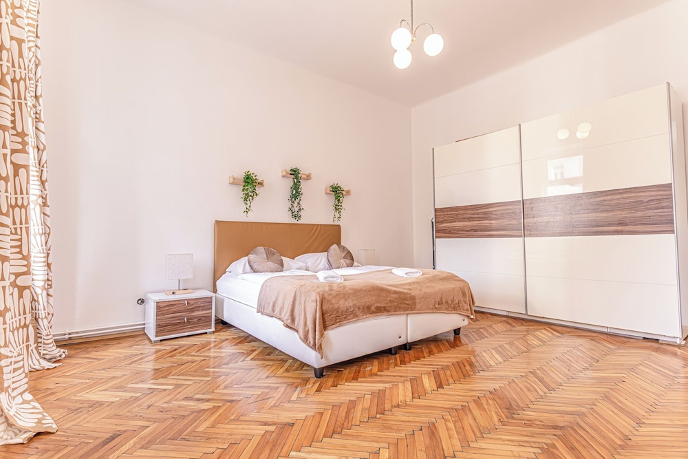 Cozy Longstay Room in a Central Location