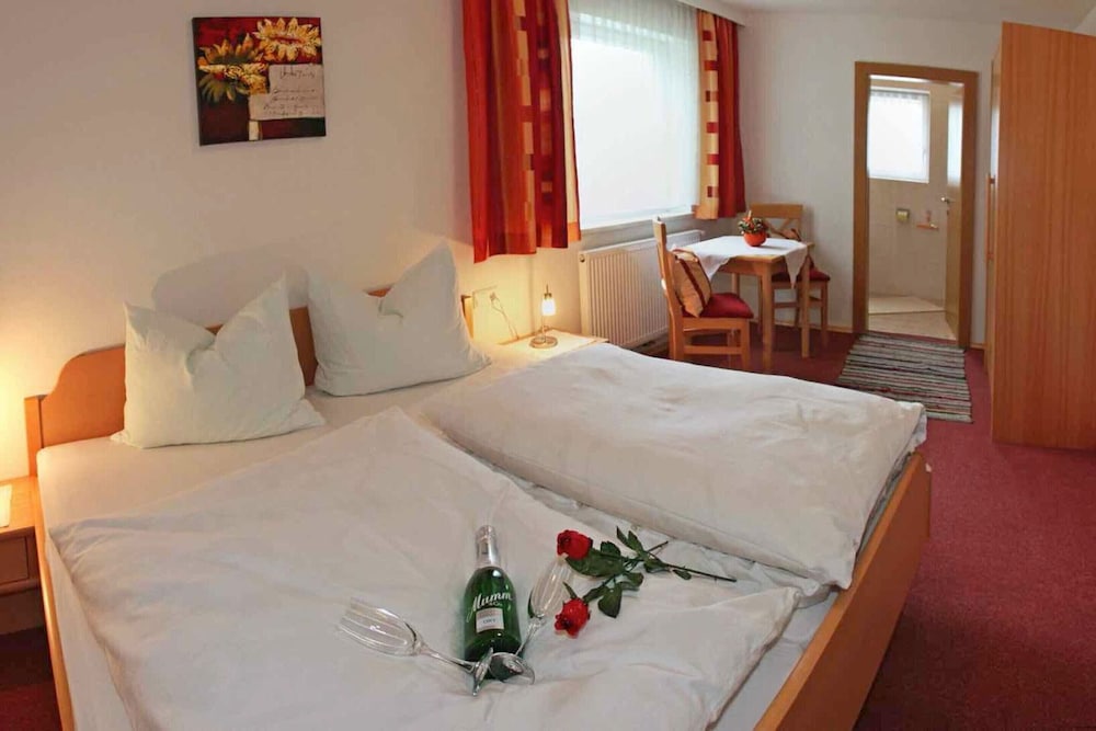 Apartment in Fugen Near Spieljochbahn