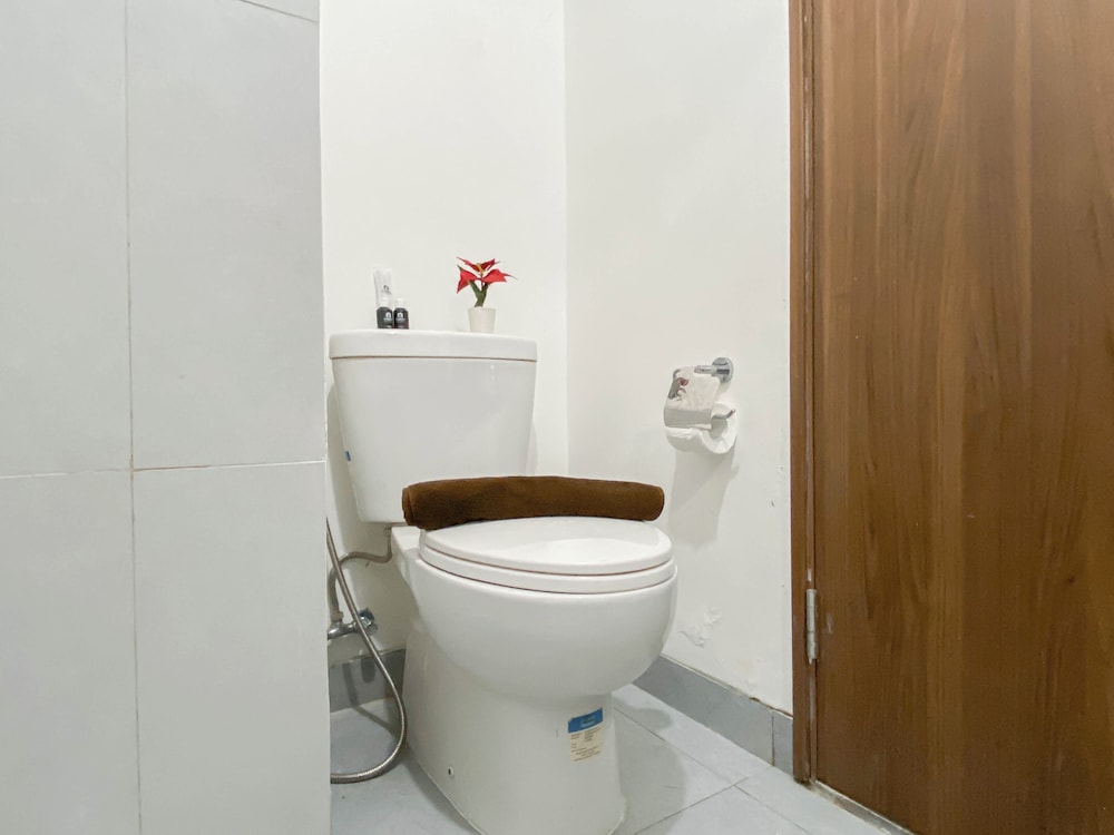 Minimalist Style Studio At Royal Sentul Park Apartment