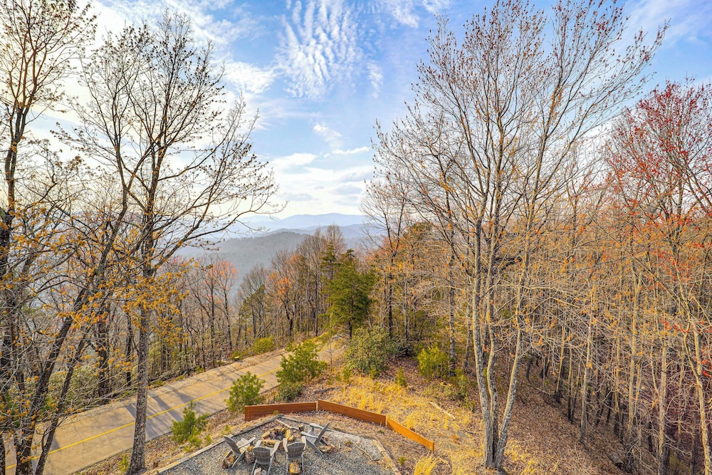 Deck & Views: Blue Ridge Mountain Cabin