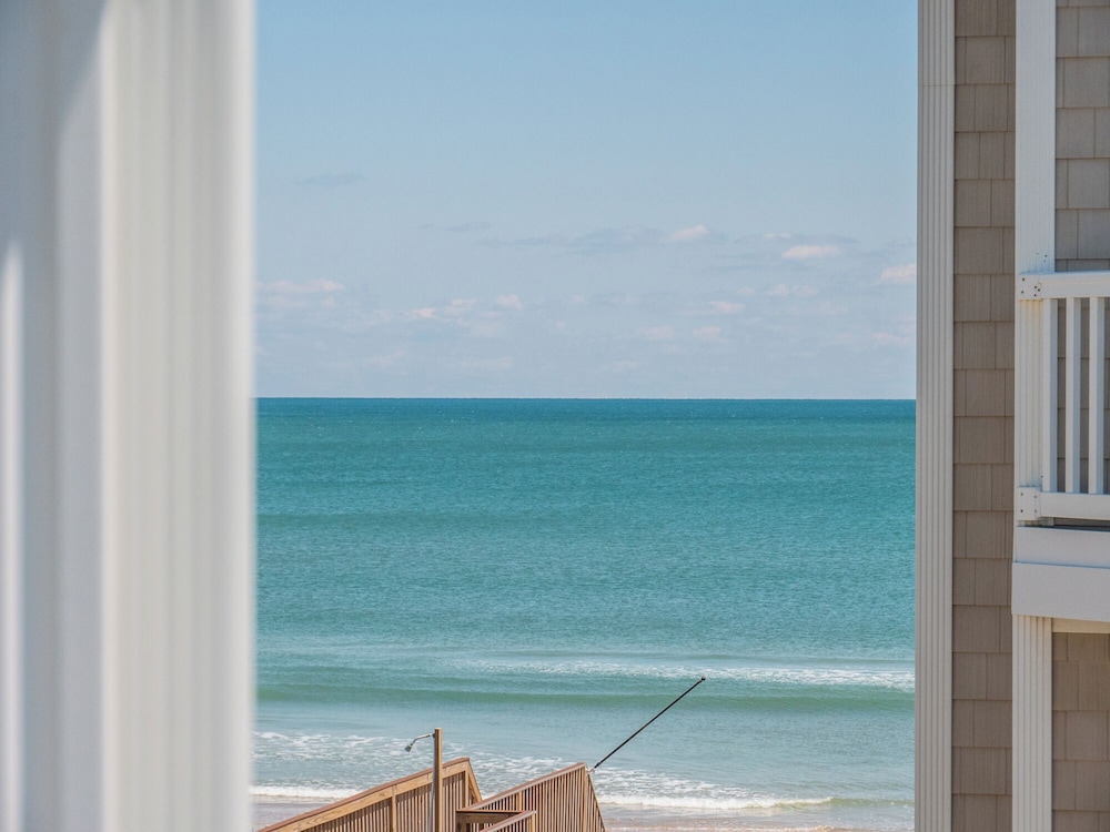 10,000 Reasons by Topsail Realty