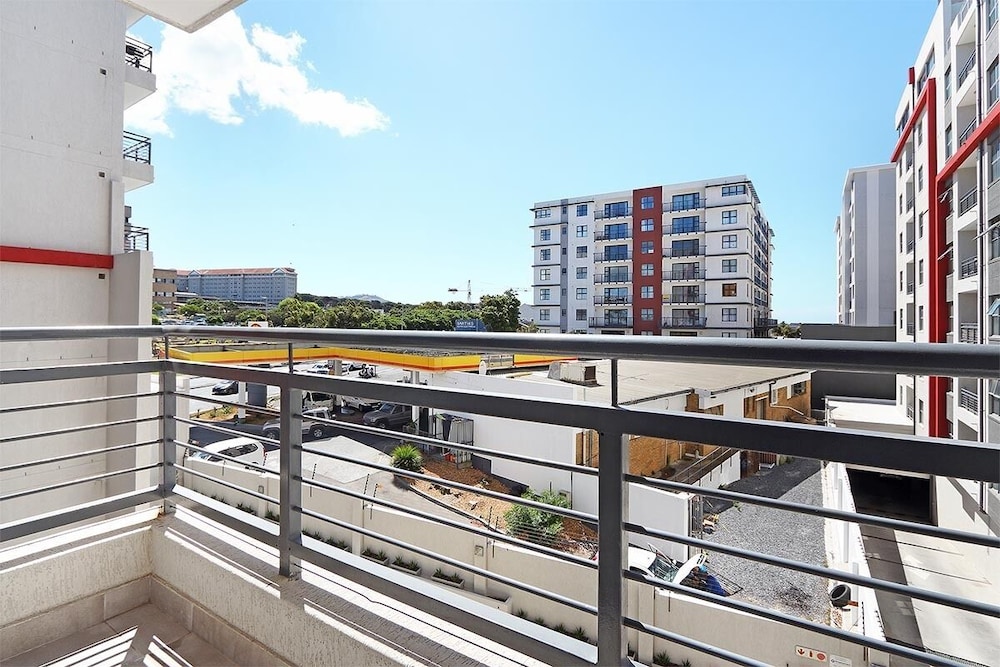The Paragon 317 view 3