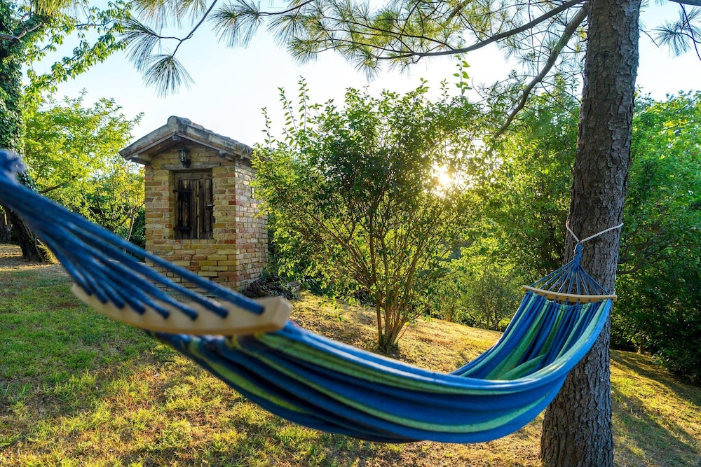 Casa Felicita 8 by Marche Holiday Villas