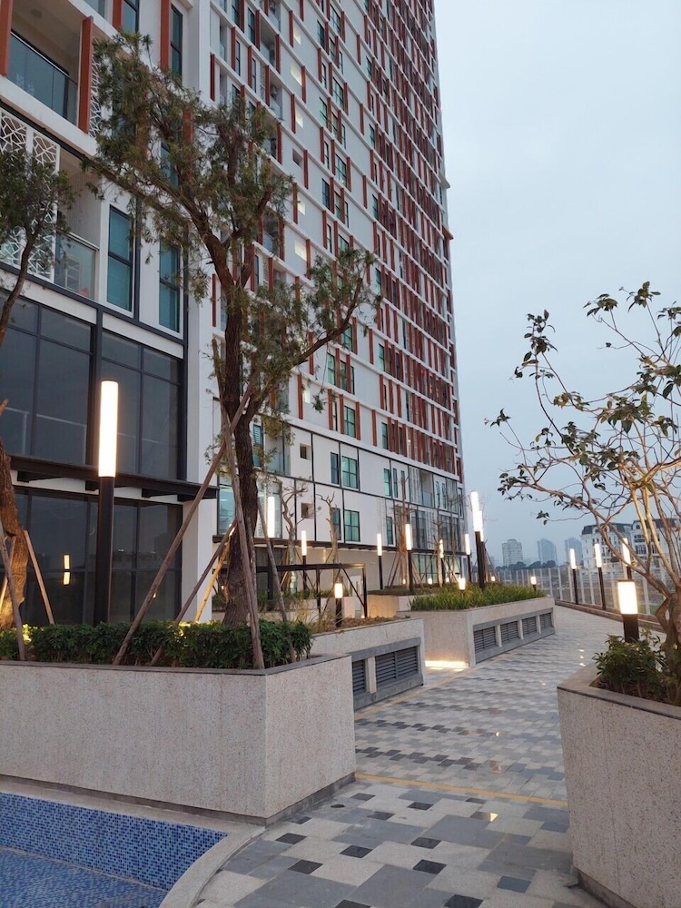 Luxhome Anland Lakeview &Aeon Mall Park
