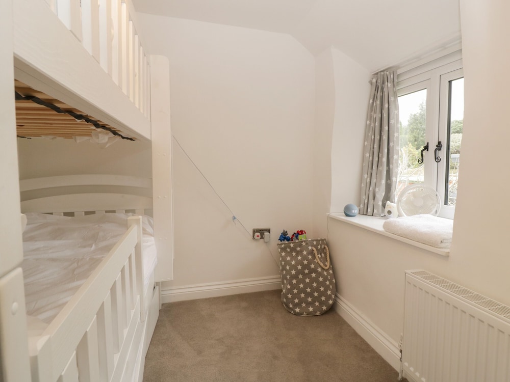 Honeypot Cottage