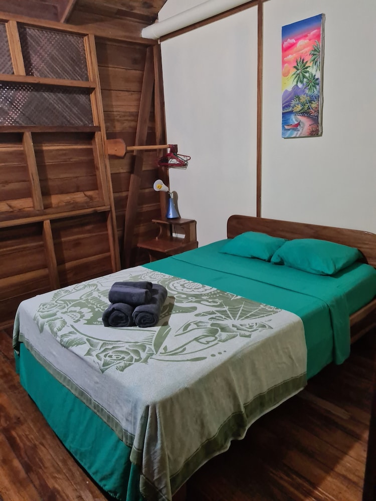 El Jardin de Playa Negra
