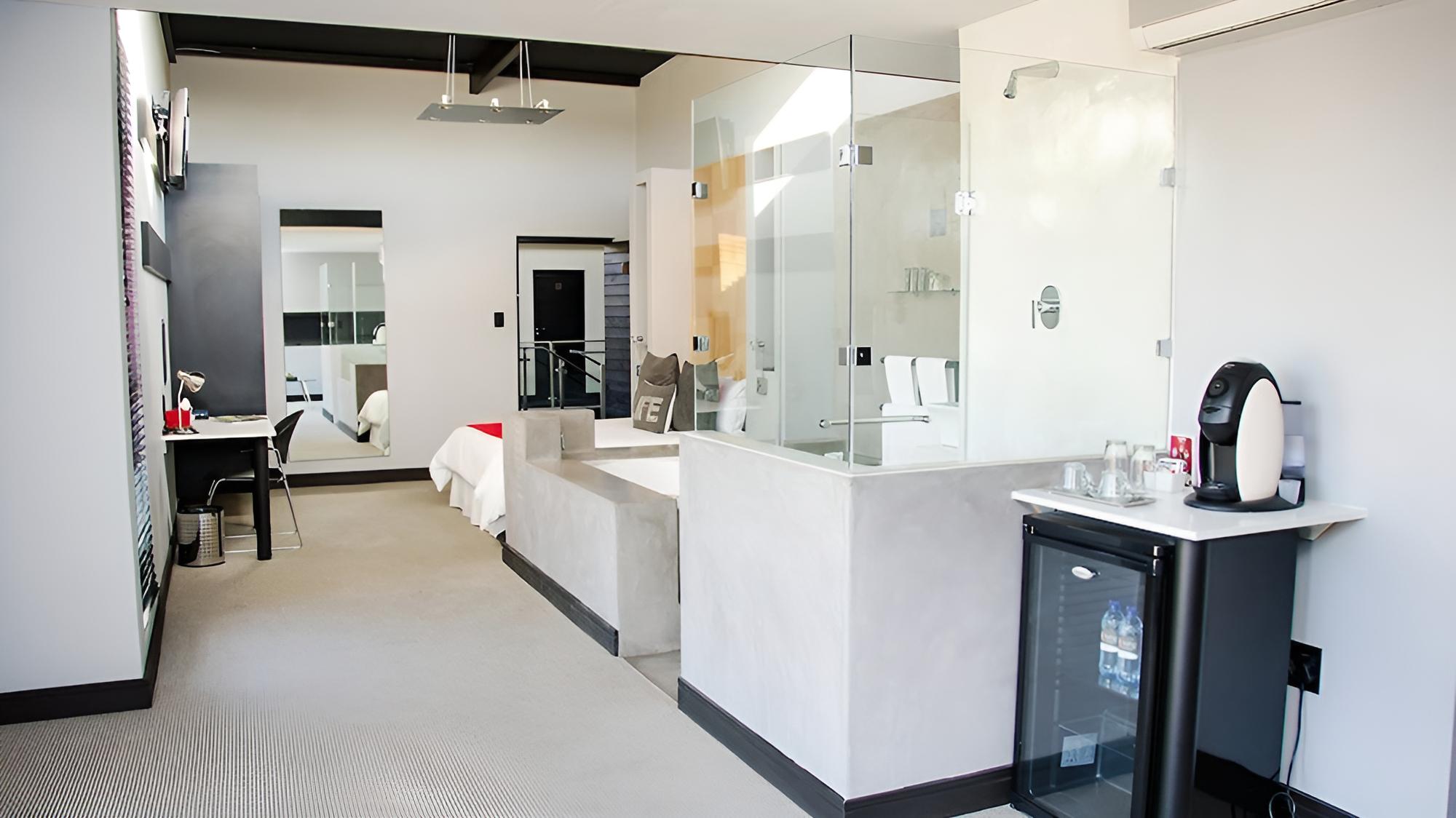 City Living Boutique Hotel