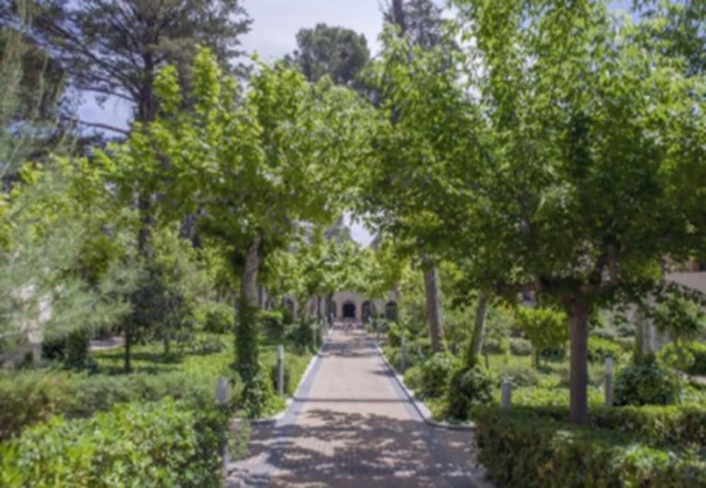 Confluent Health Resort - Property Image 7