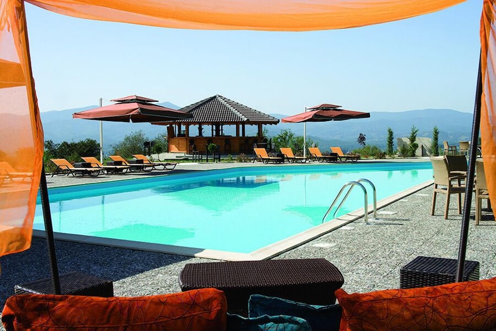Refanidis Natural Luxury Hotel