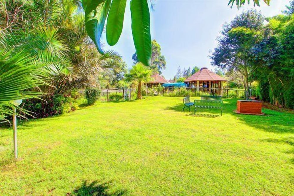 Poa Place Resort & Hotel - Where Nature Meets Comfort