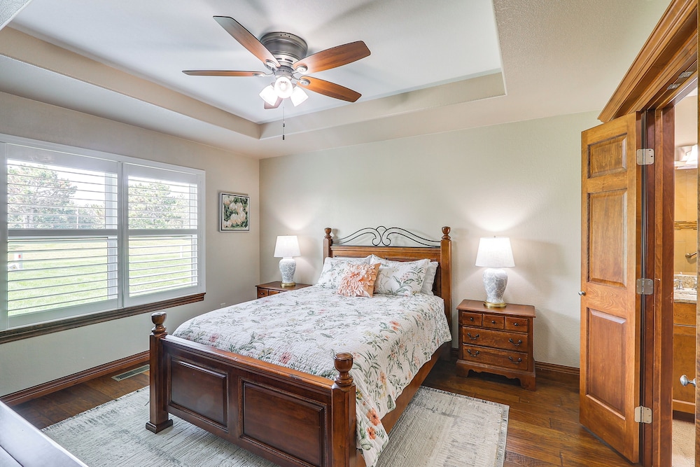 2 Mi to Main Street: Family Home in Winfield!
