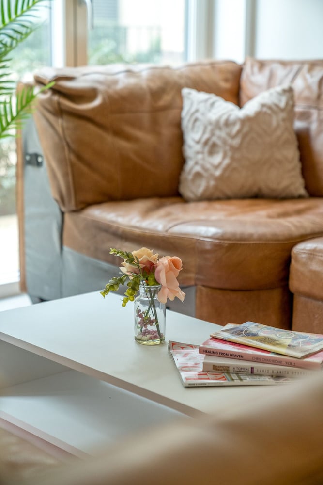 Madika Homes Stunning 2-bed Apartment in Colindale