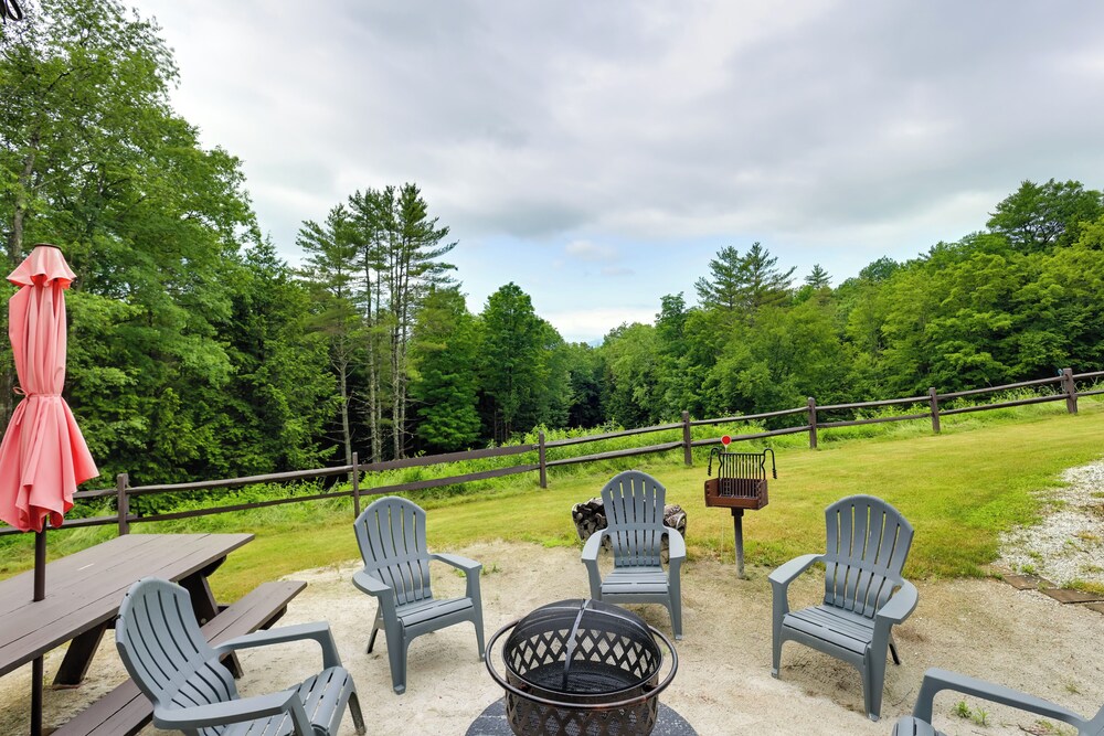 4 Mi to Beach & Lake: Spacious Home in Chestertown