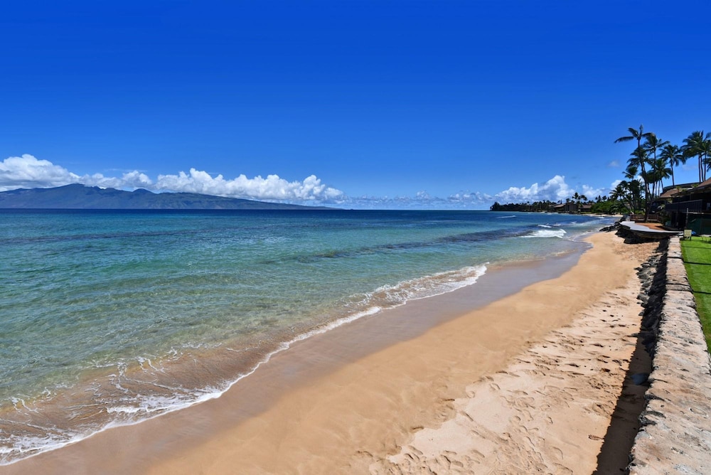 Papakea L402 in Lahaina
