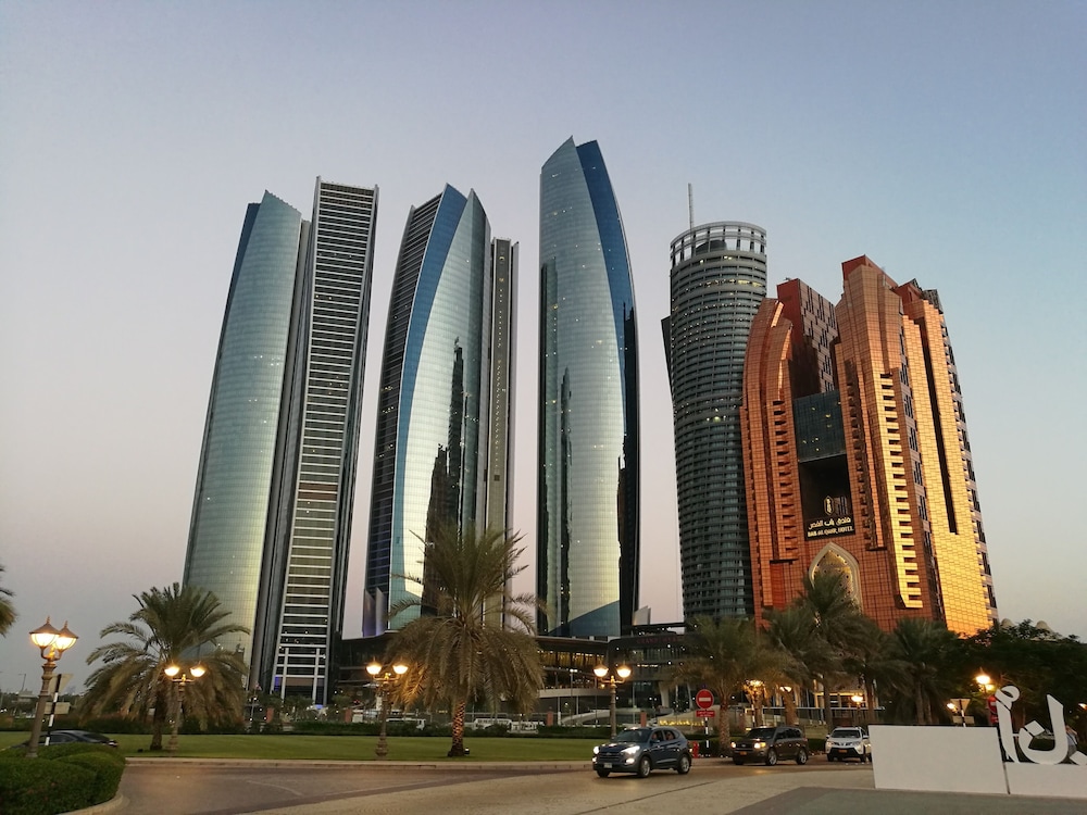 Abu Dhabi Vacations - Grand Continental Hotel - Property Image 15