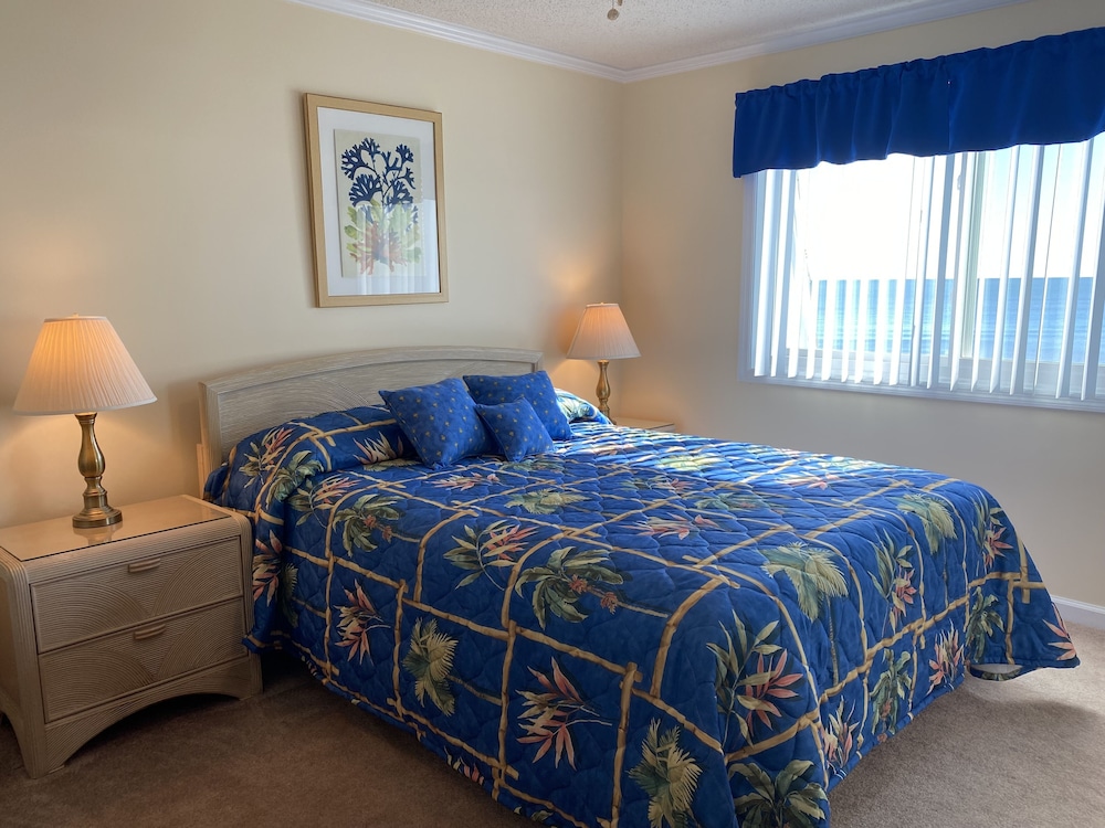 A Summer Place C5 2 Bedroom Condo by Redawning view 4