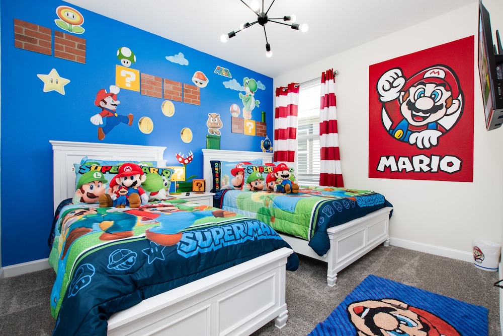 Champions Gate Resort 6 Bdrm Home