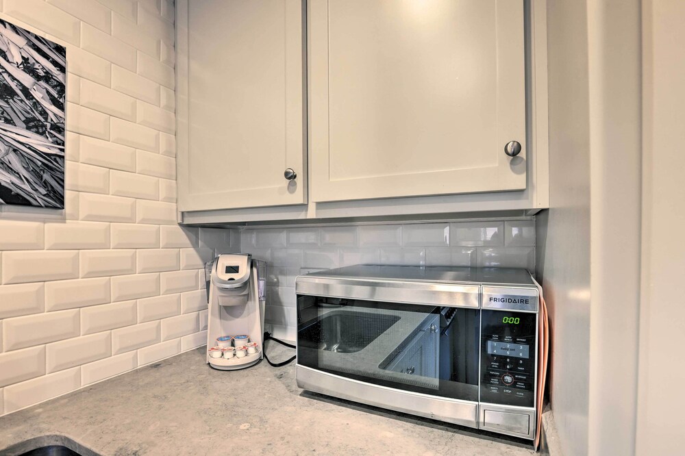 Auburn Vacations - Welcoming Auburn Studio - 1 Block to Campus! - Property Image 11