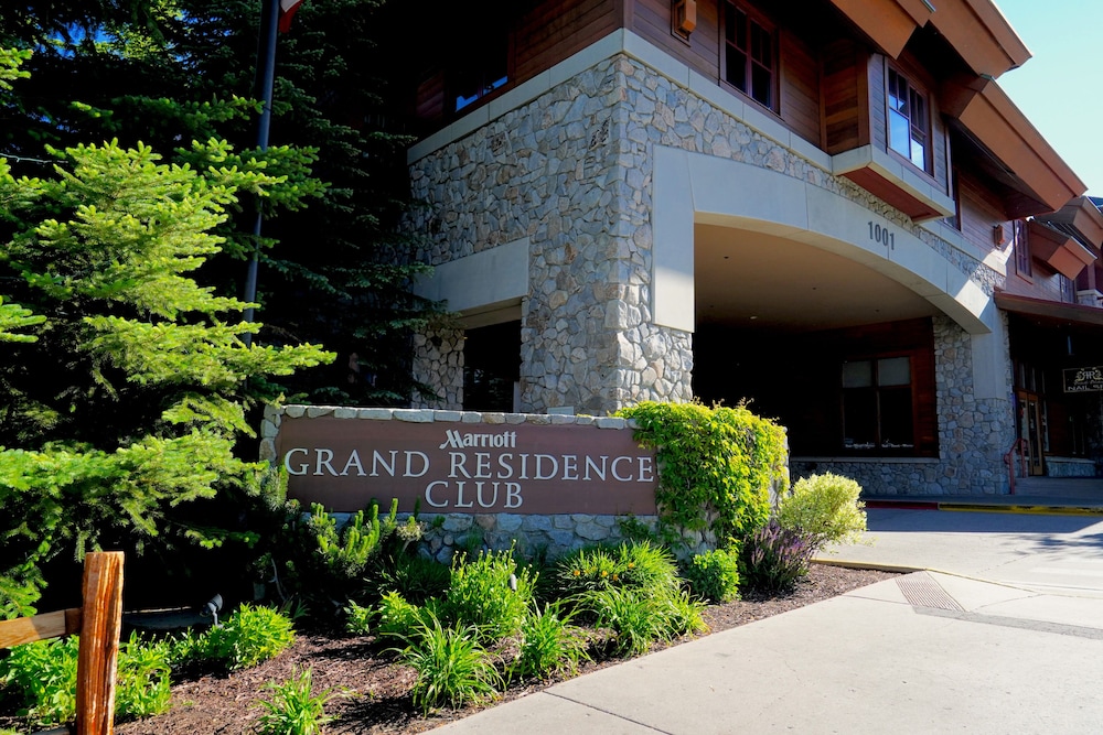 Lake Tahoe Vacations - Heavenly Village Condos - Grand Residence - Property Image 1