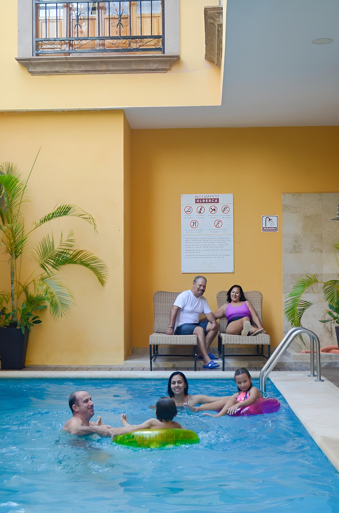 Cancun International Suites