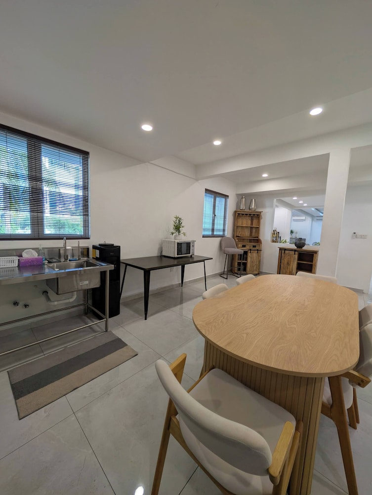 Luxury Tropical Bungalow in Damansara Golden Core