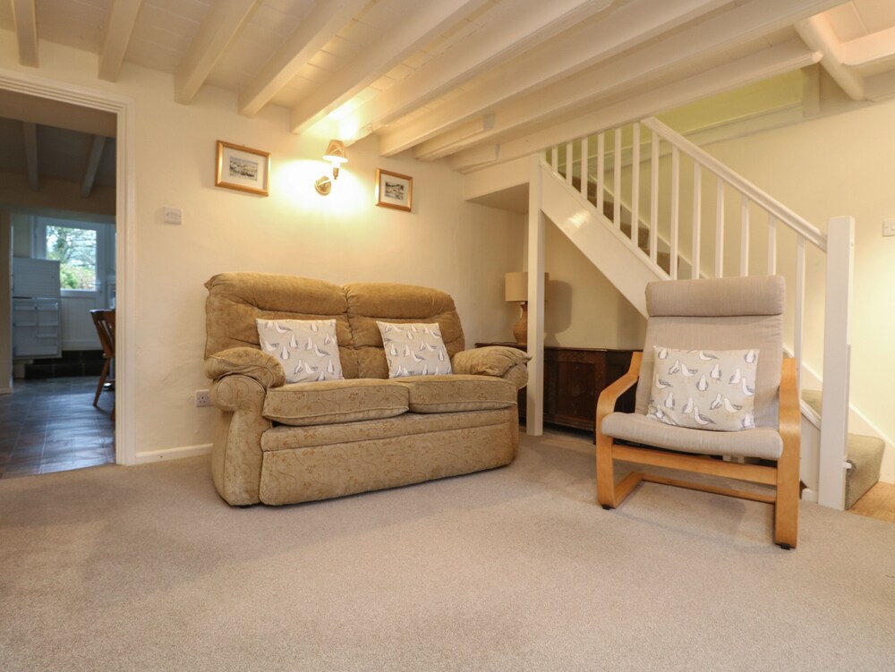 3 Rose Cottages