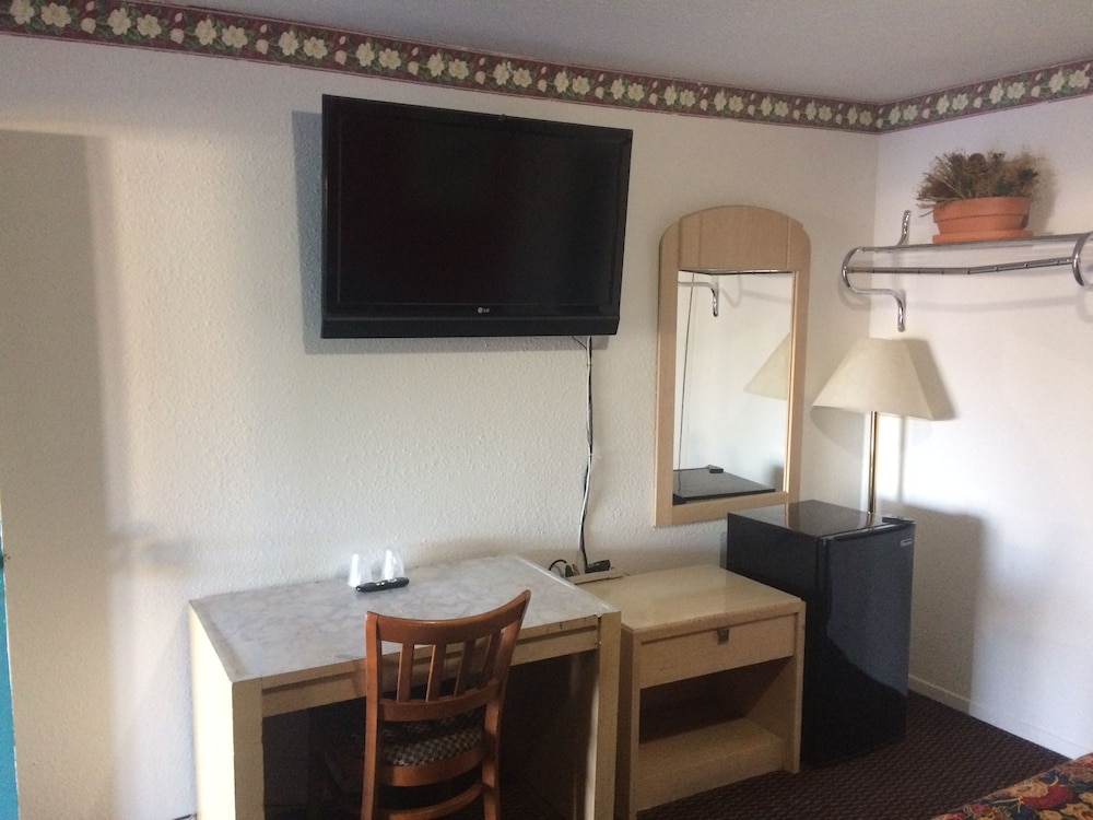 Buckeye Motor Hotel