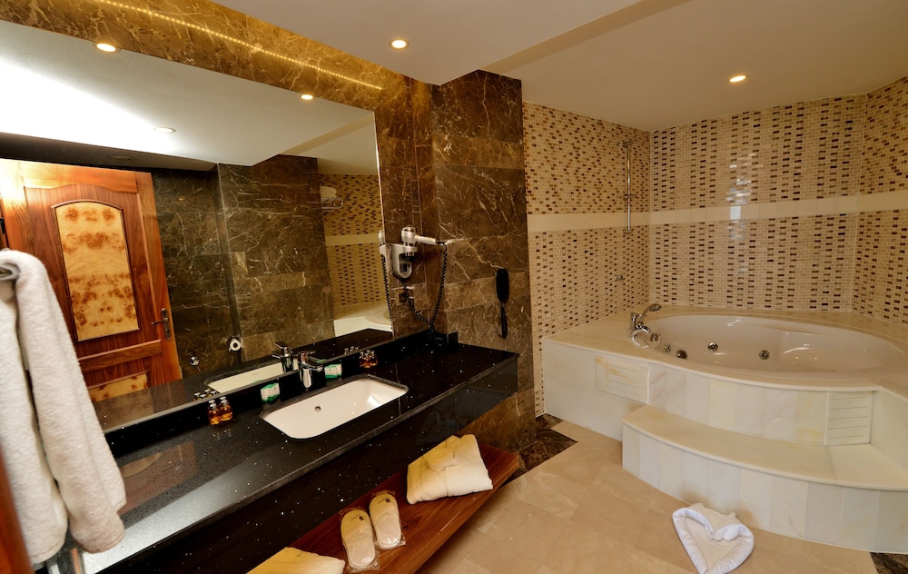 Green Nature Diamond Hotel - Image 50