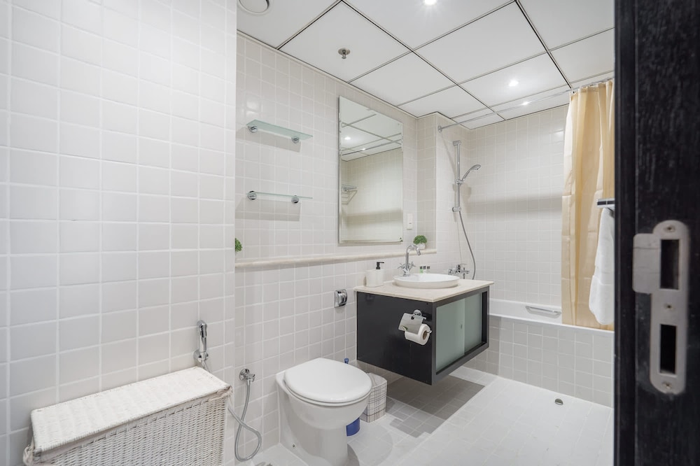 Luxury in Dubai Marina s 1 Bed That Sleeps 2
