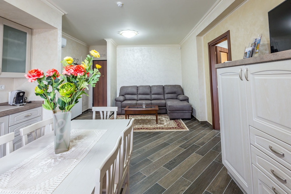 Aparthotel Luxury Ovidiu Mamaia