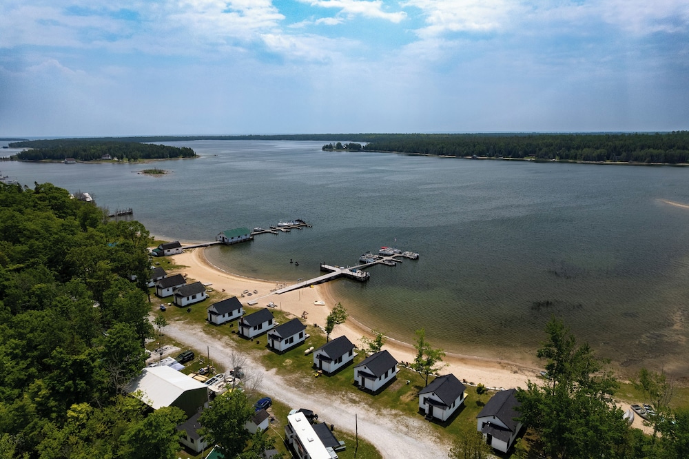 Beach & Dock Access: Upper Peninsula Cabin Retreat