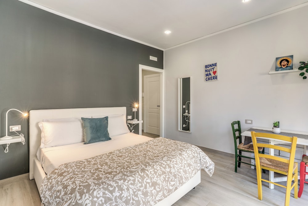 Marmolo Room