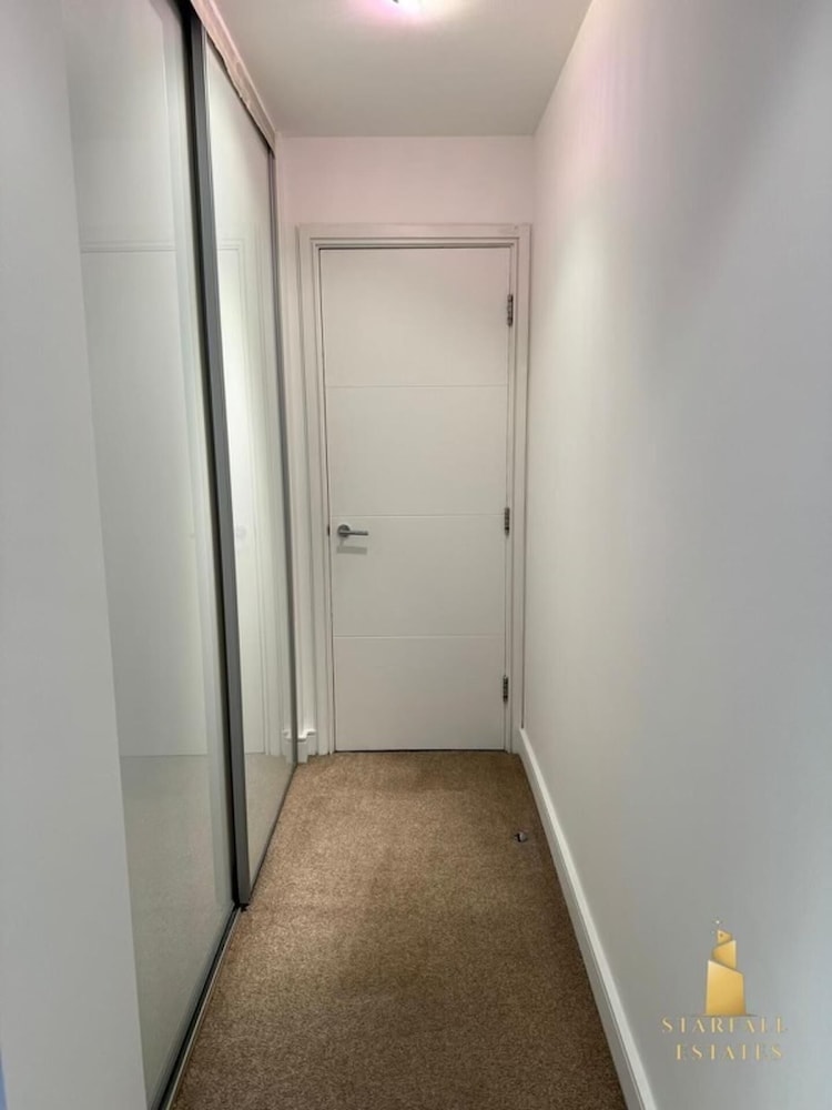 Leeds Apt - Hottub - Sleeps 6 - Special Occasions