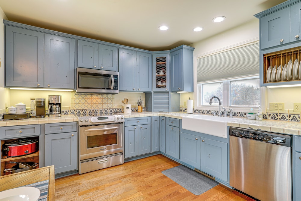 Steps to White River: Mountain View Home w/ Deck!