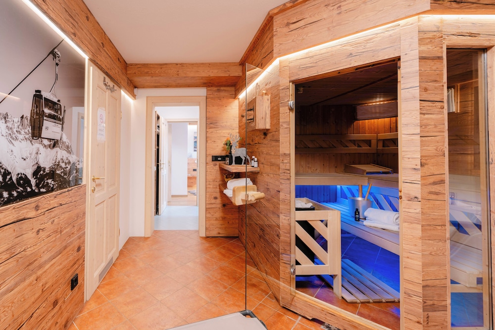 Luxury Chalet 330 m² Sauna, Jacuzzi & Mountain View