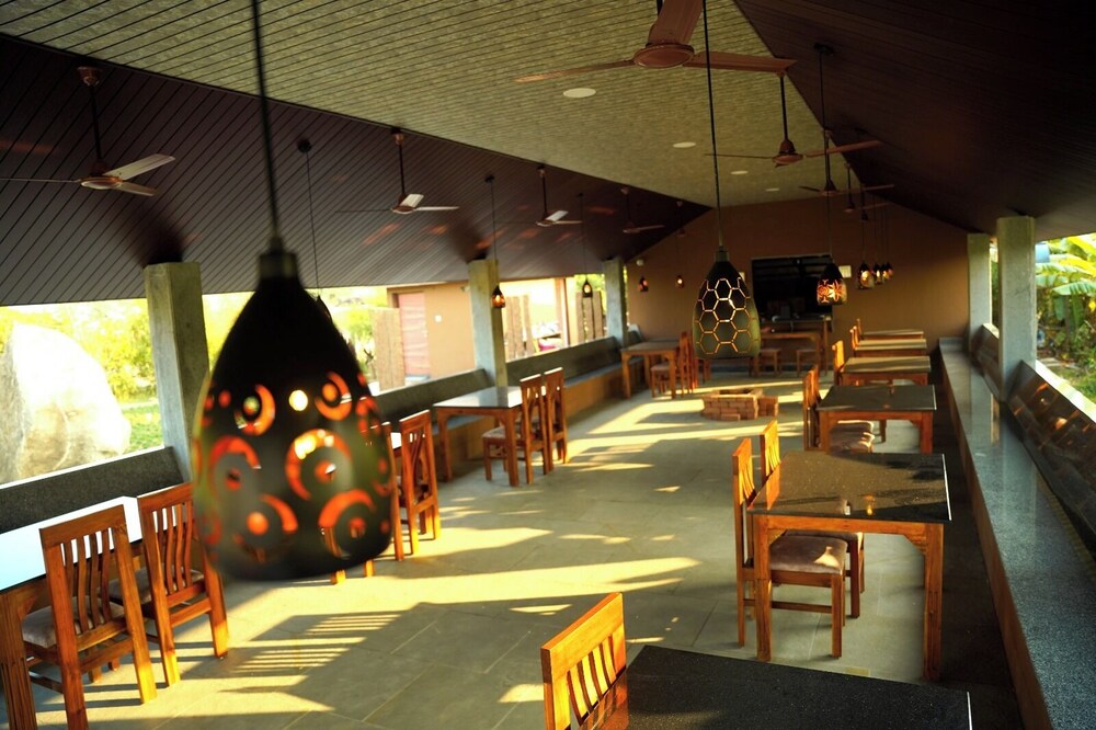 Tungabhadra resort hampi