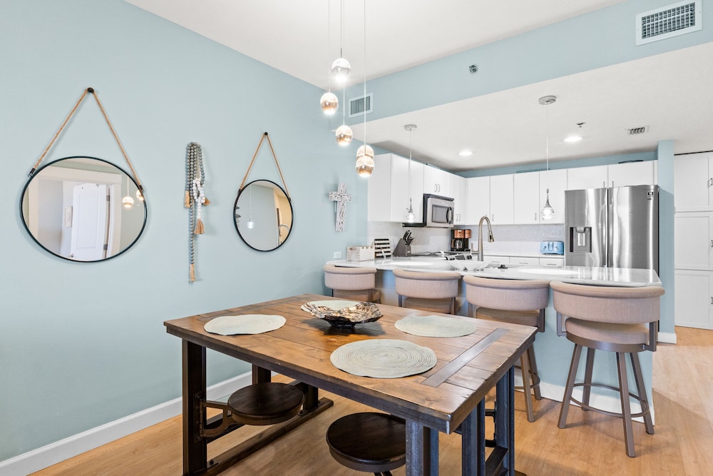 Grand Panama Beach Resort by Panhandle Getaways