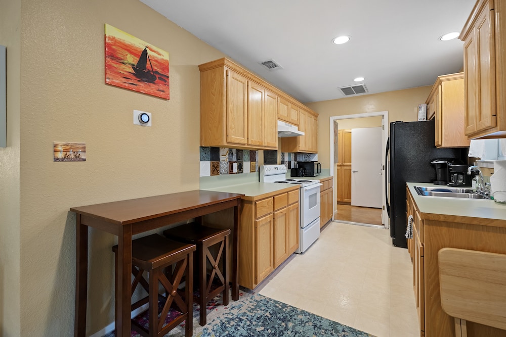 Marble Falls Vacations - Pet-friendly Marble Falls Home w/ Hot Tub! - Property Image 35