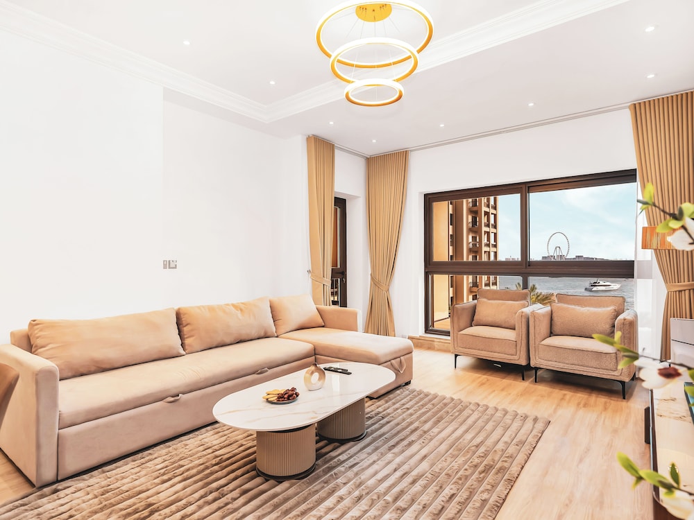 New Fairmont Residences by Propigo
