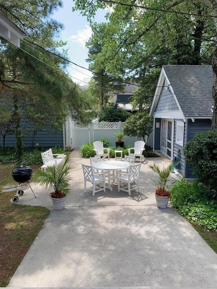 OAK Avenue 16