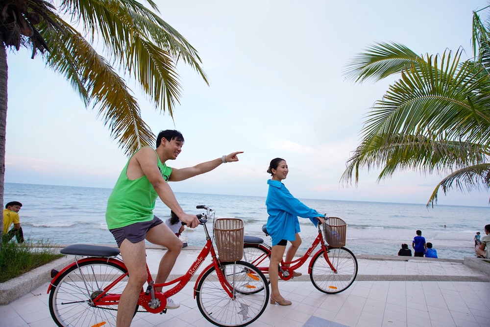 Golden Sea Hua Hin