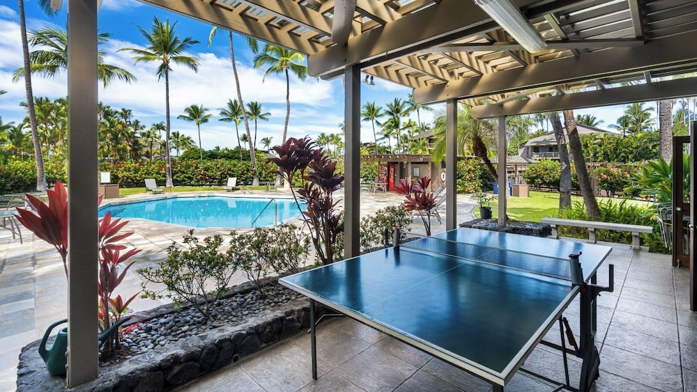 Sunset & Golf Course Views - AC & Wifi - Shady Lanai! - Vrkcv
