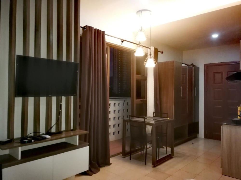 Home Stays A by SIIA in Cebu City view 4
