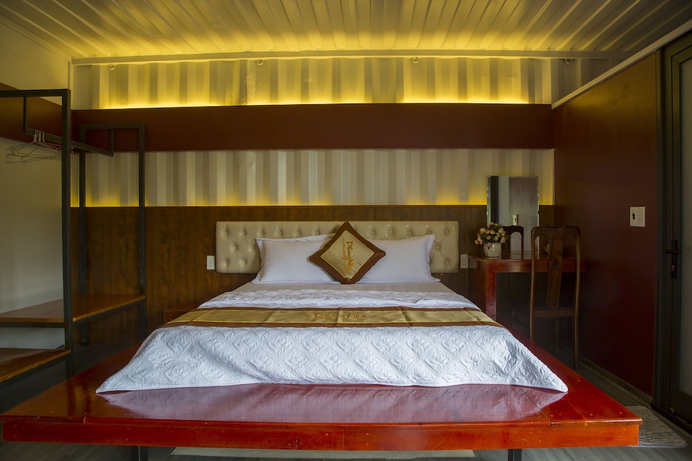 Phong Nha Eco Mountain Farmstay