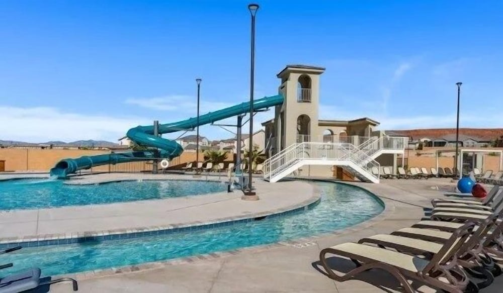 Zi-on The Prize 3 Bedroom Townhouse